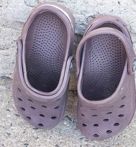 Kids crocs